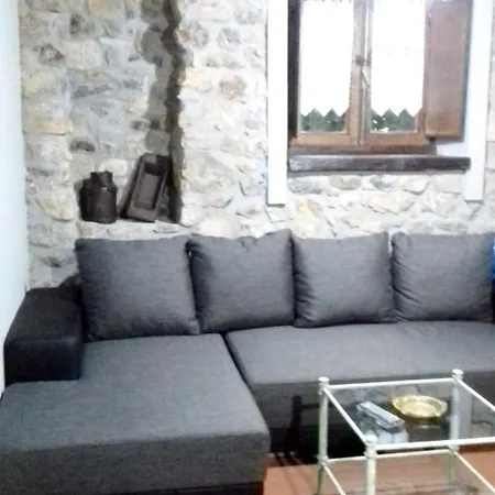 Cosy House In Holiday home Isongo