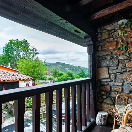 Cosy House In * Isongo